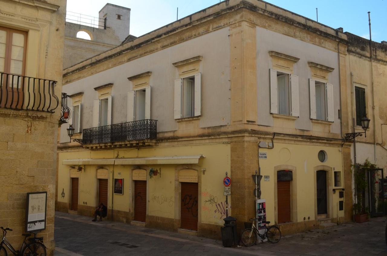 Bed and Breakfast Le tracce à Lecce Extérieur photo